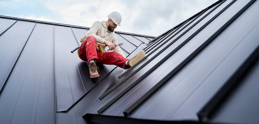 Professional Roof Valley Installation Services in Elgin, IL