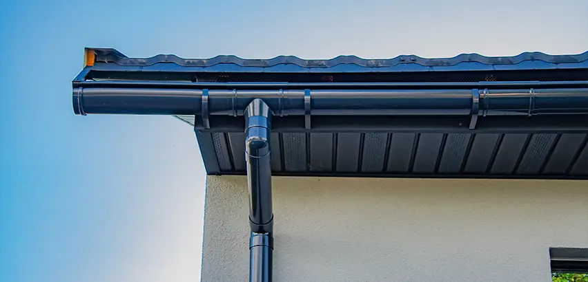 Professional Soffits and Fascia Replacement Services in Elgin, IL