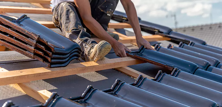 Professional Storm Damage Roof Repair Services in Elgin, IL