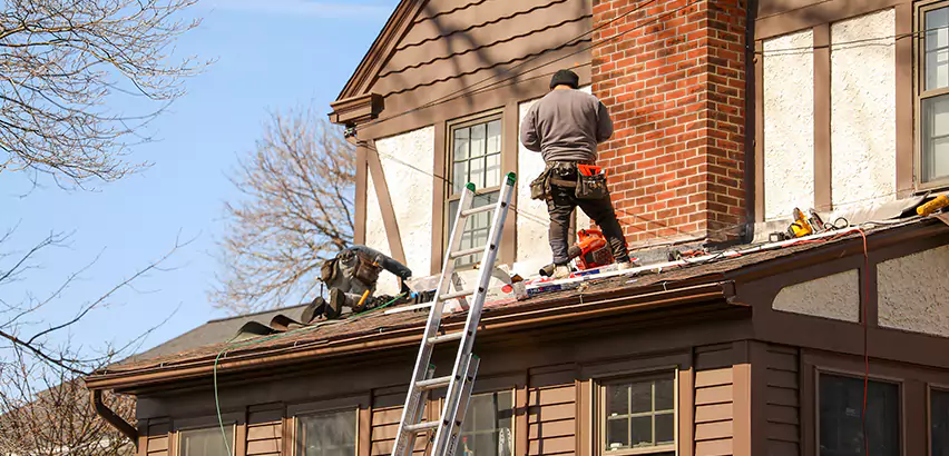 Roof Siding Trim Repair in Elgin