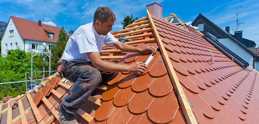Broken and Cracked Tile Repair in Elgin