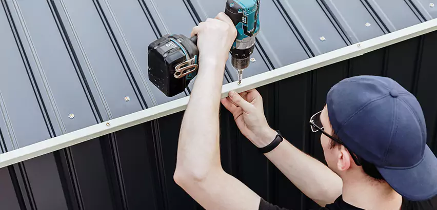 Tin Shed Roof Repair in Elgin