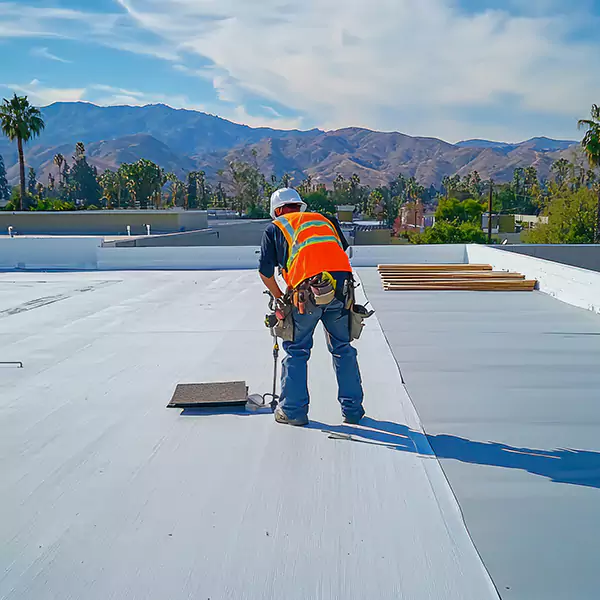 Why Elgin Roofing Pro Is the Flat Roofing Choice in Elgin, IL?