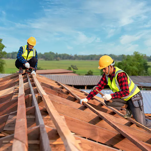 Why Elgin, IL Property Owners Trust Elgin Roofing Pro for Garage Roof Replacement?