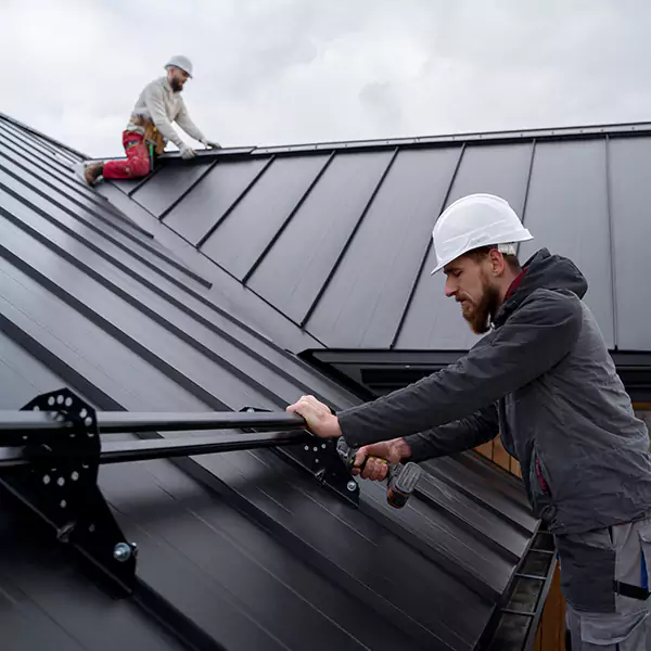 Why Elgin Property Owners Choose Elgin Roofing Pro for Metal Roof Repair?
