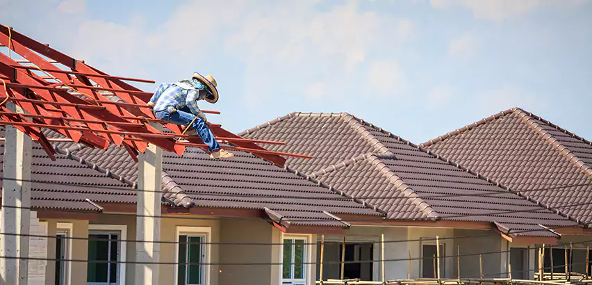 Professional Wind Damage Roof Repair Services in Elgin, IL